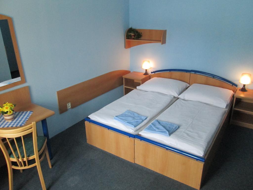 Hotel Union Черный Дул Номер фото
